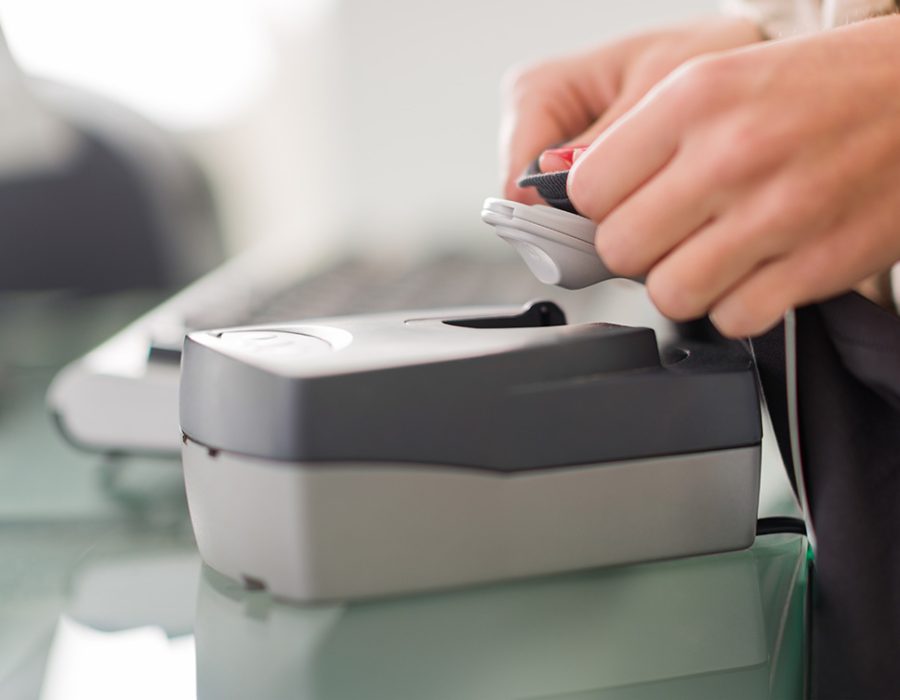 آهن ربای تگ